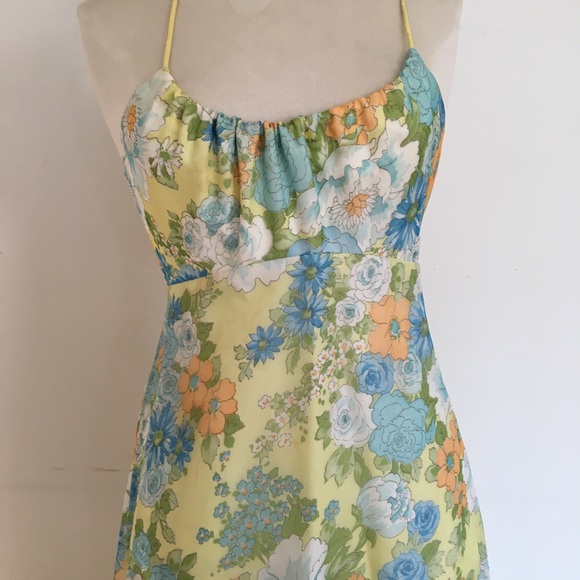 Beautiful 60’s-70’s Vintage Dress MOVING SALE! - Picture 6 of 11
